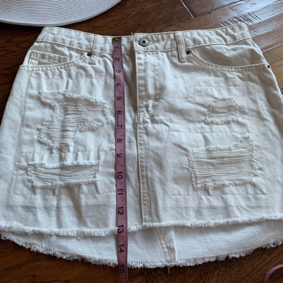 Vanilla Star White Denim Mini‎ Skirt - Picture 8 of 10